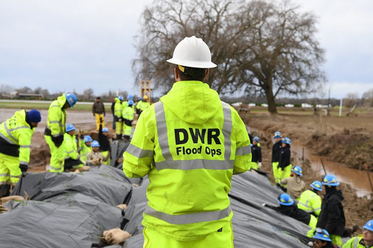 California DWR staff prepare for flooding