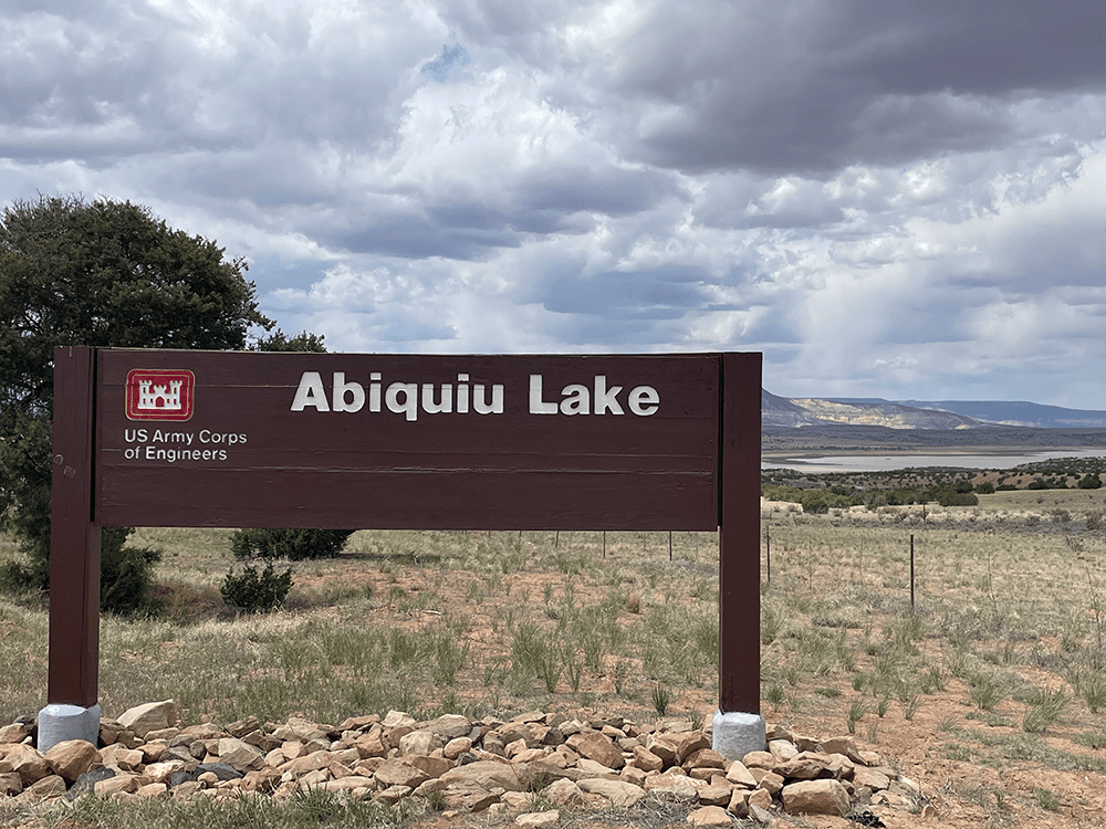 Agencies collaborate to store 100,000 acre-feet of Rio Grande water in Abiquiu Reservoir during El Vado Dam repairs, ensuring continued water supply.