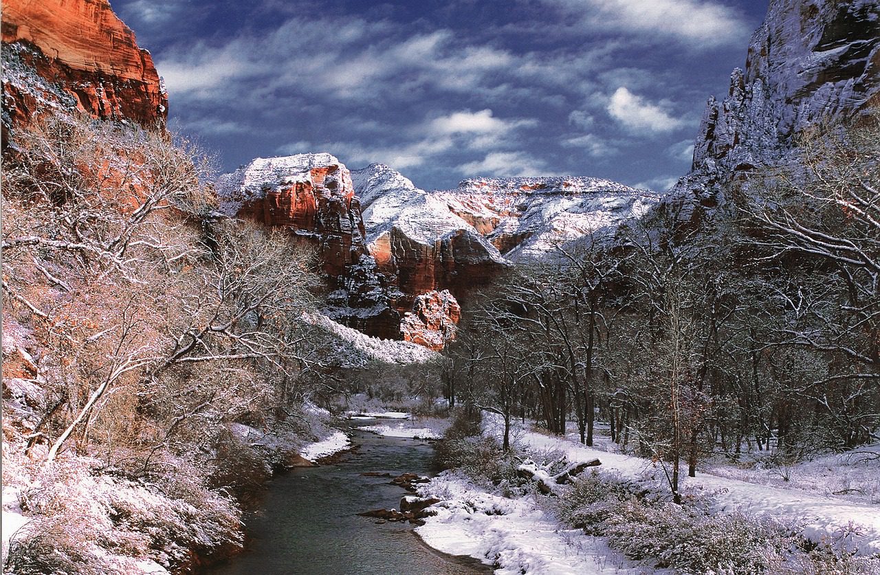 Utah water scenery