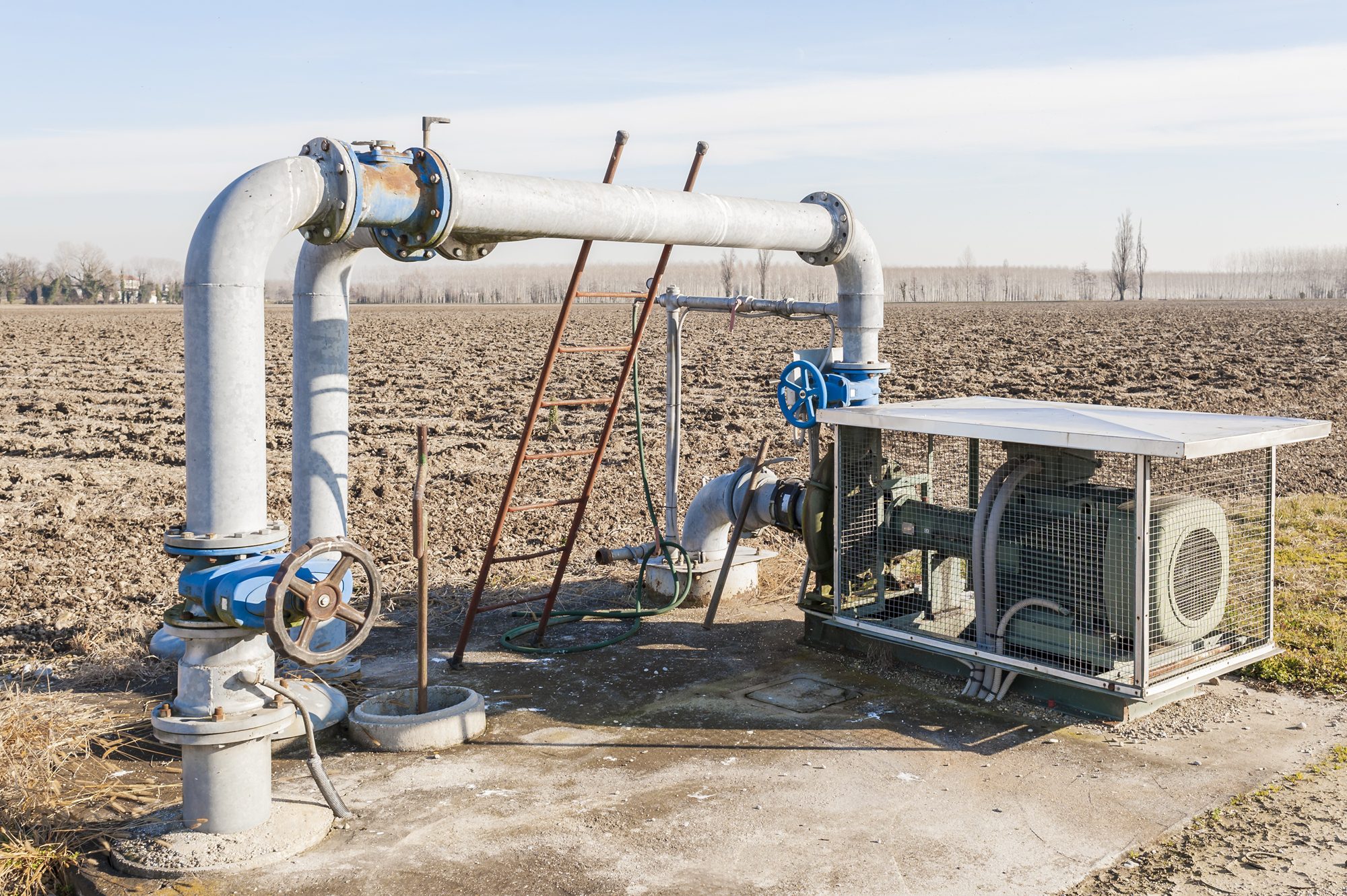 irrigation water pumping system (licensed content)