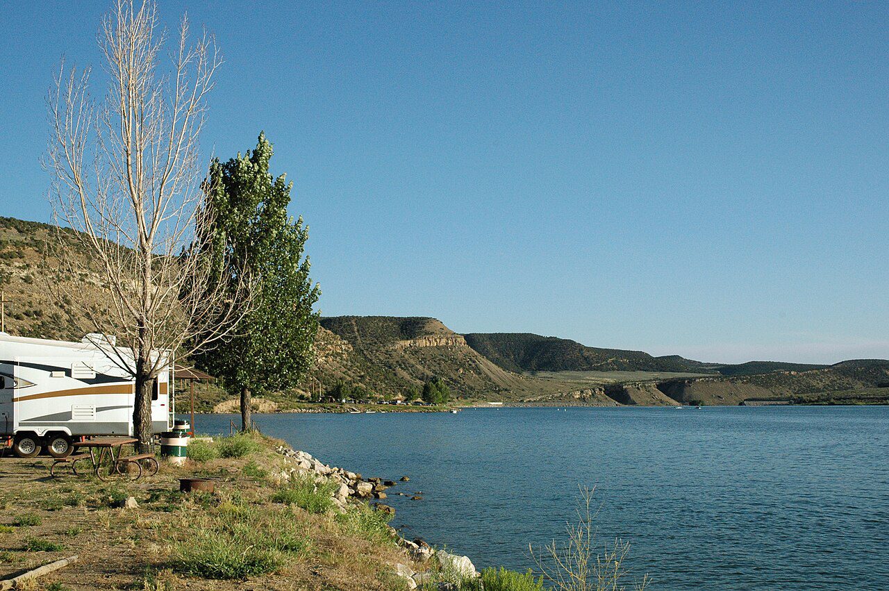 Camping on the shore of Kenney Reservoir